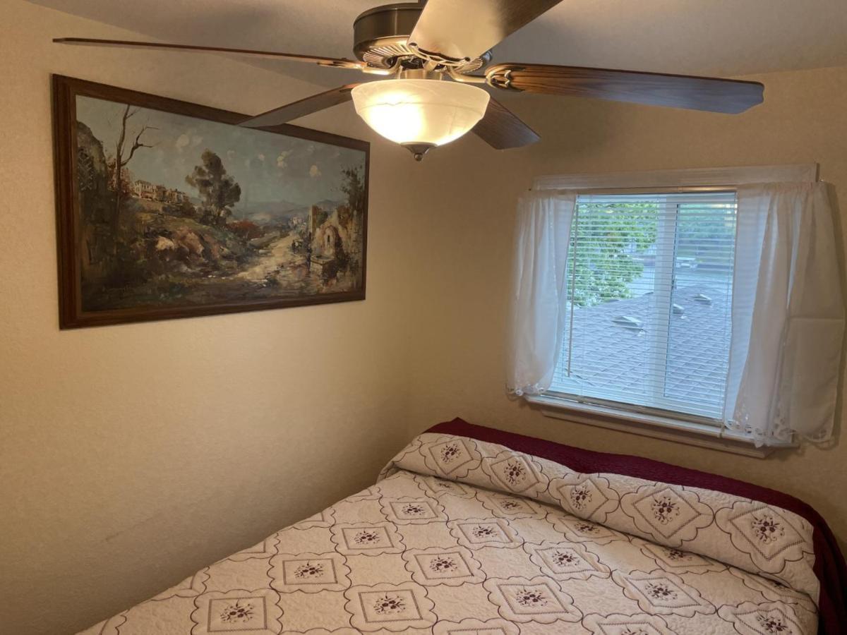 Loft , Boat Dock, 2 Bedrooms , Pet Friendly Gravois Mills エクステリア 写真